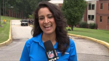 Aditi: Le'Veon Bell feeling pressure from teammates to show up to camp