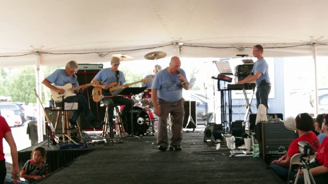 Danny McCorkle & the Katz do 'Just Pretend' Elvis Week 2014 video