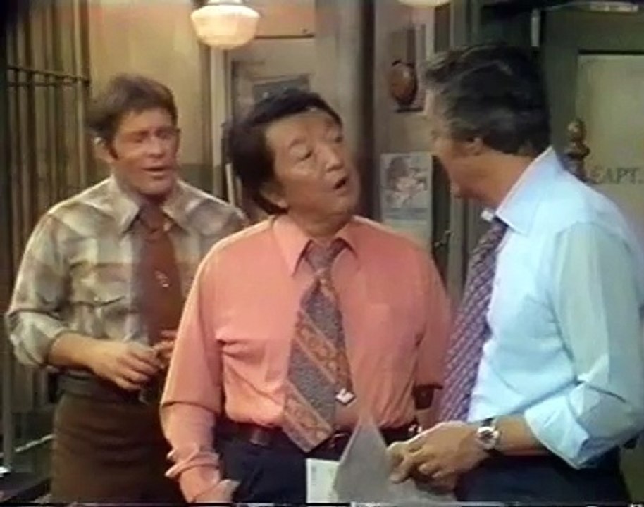 Barney Miller S04E13 The Ghost