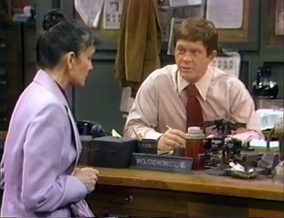 Barney Miller S07E17 The Doll