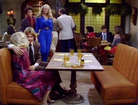 Bosom Buddies 2x08 Other Than That, She's a Wonderful Person