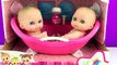 Una y una en un tiene una un en y bebés bebé baño hora del baño muñeca muñecas cómo ducha para gemelo en Lil cutesies baño