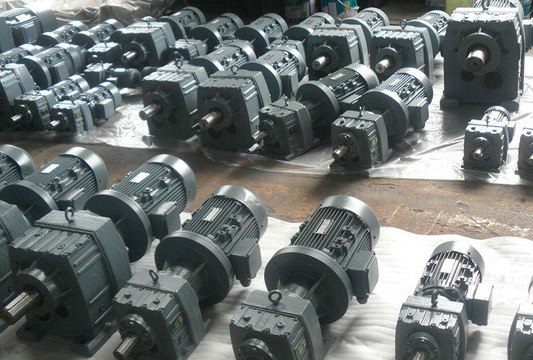 Motor giảm tốc cũ, mô tơ giảm tốc cũ của Nhật giá rẻ LH:0987.008.412