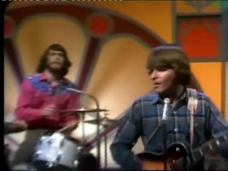 Creedence Clearwater Revival - Proud Mary