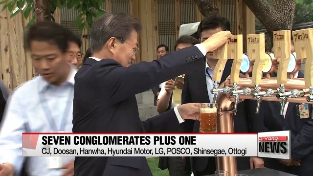 South Korean president and top business leaders discuss job creation, co-prosperity over beer at Blue House