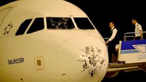 Kokpit Camı Çatlayan Uçaktaki Yolcu, Korku Dolu Anları Anlattı: Uçak Denize İnecek Dedik