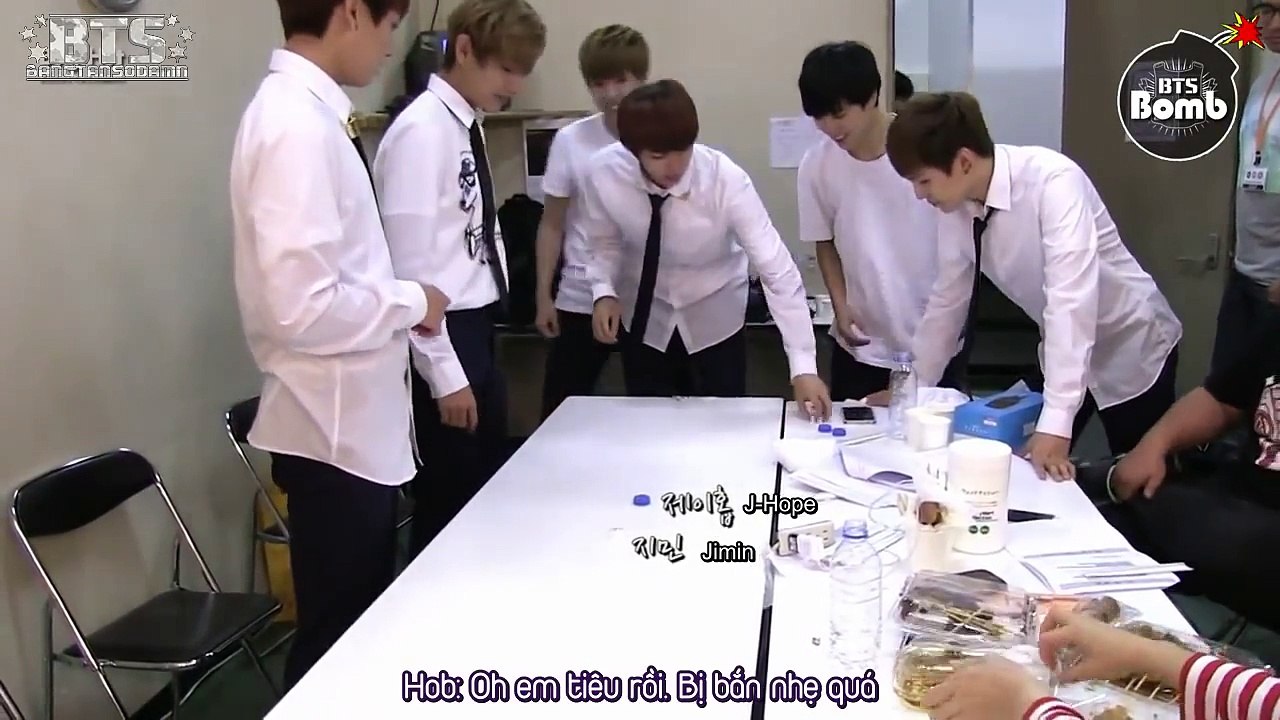 [BangTanSodamn][Vietsub] [BANGTAN BOMB] BTS Match! (2) hit the bottle top