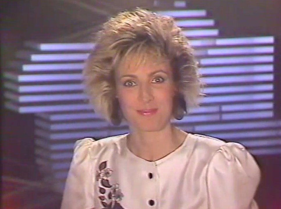 TF1 - 8 février 1988 - Speakerine - Tapis vert - Publicités - Bande-annonce