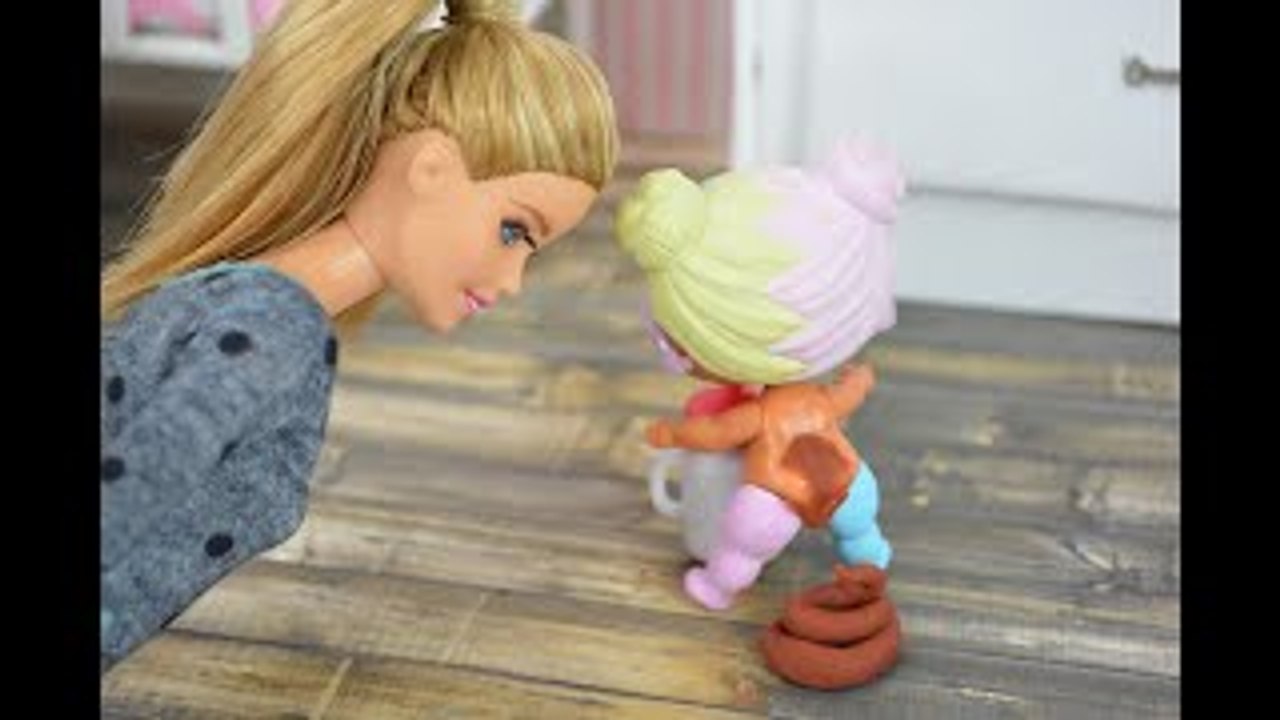 LOL Surprise Dolls Poop On The Floor When Barbie Babysits Barbie Videos