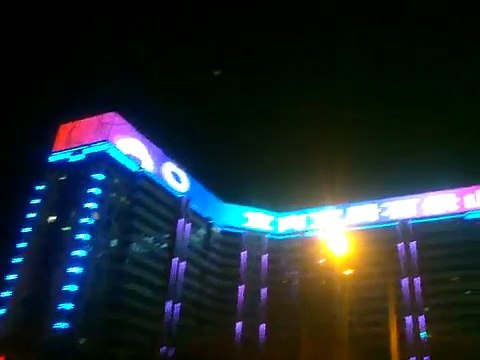 Đèn LED trang trí tòa nhà