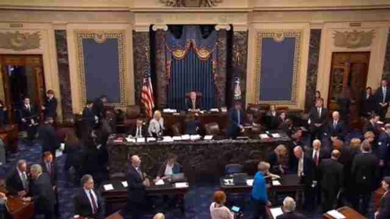 Fracasa en el Senado la última alternativa de Trump para derogar Obamacare