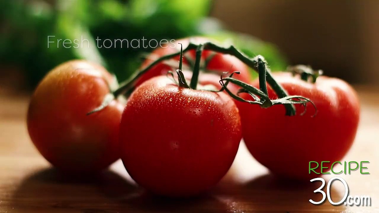 Recipe30 - Pasta with fresh tomato, basil and freshly made fettuccine