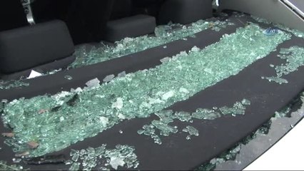 Dolu Yağışında Arabası Zarar Gören Vatandaşlar Soluğu Oto Sanayide Aldı