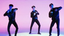 Can't stop watching this... I love Mark I love GOT7