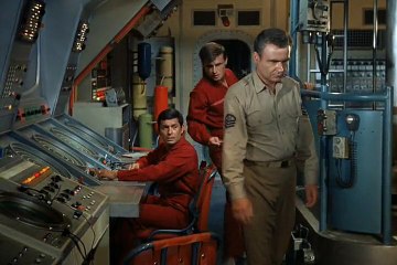 Voyage To The Bottom Of The Sea S04E02  The Deadly Dolls