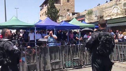 Mescid-i Aksa'ya 50 yaş yasağı