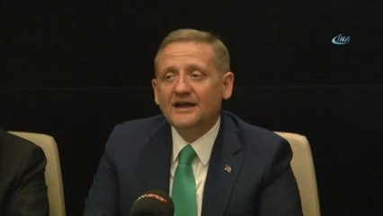 Dursun Özbek: "Göksel Başkan Önümüzdeki Dönemde de Başkandır. Bu Görevden Kaçamaz"