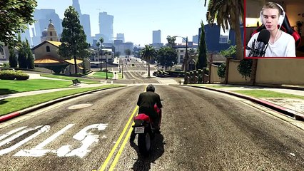 INSANE MOTORBIKE STUNT! - (GTA 5 Stunts & Fails)