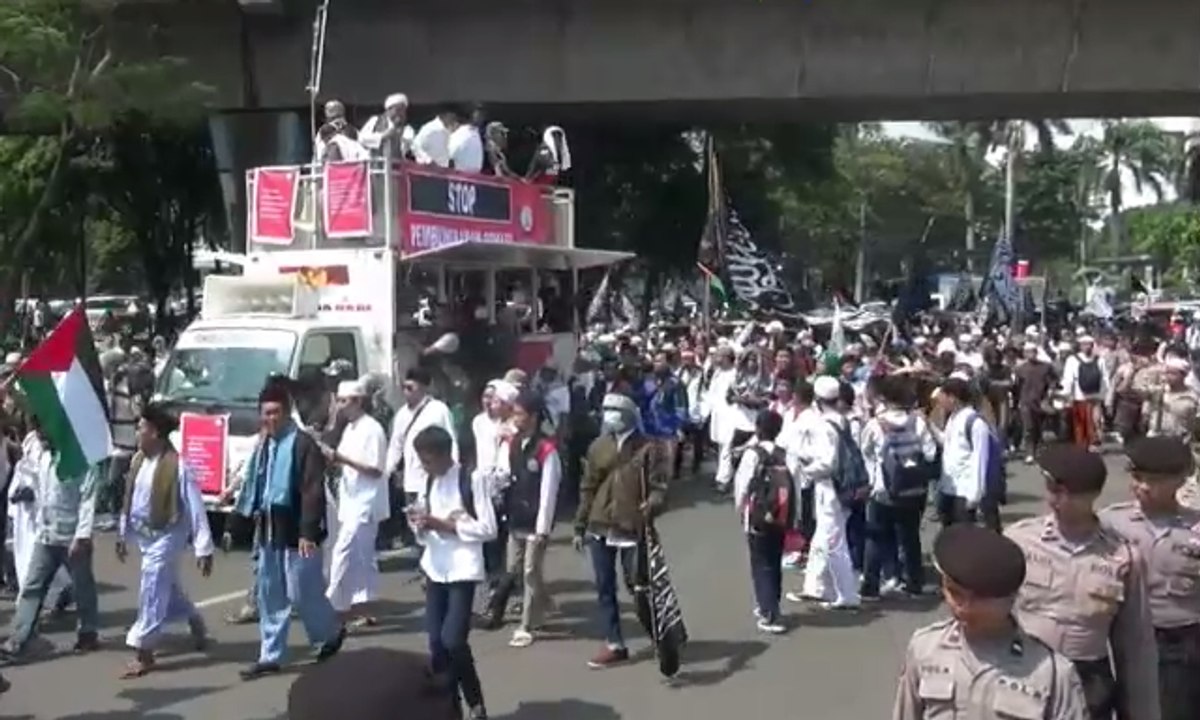 Tolak PERPPU Ormas, Massa Datangi Gedung MK