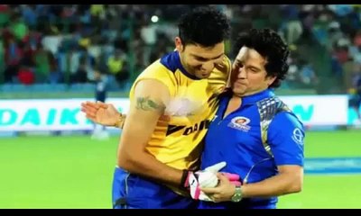 Yuvraj Singh Touched Sachin Tendulkar Feet Again Ipl 2016