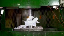 Crushing 1500 sheets of Paper with Hydraulic Press