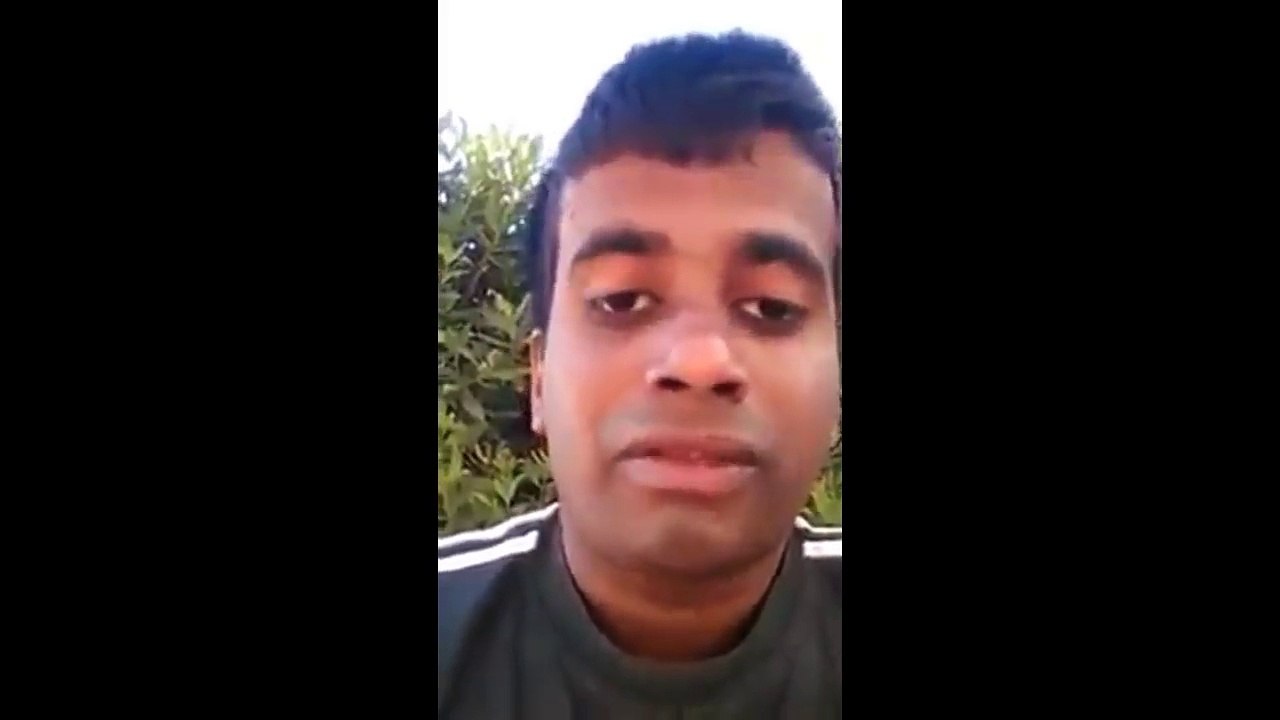 ‌තරැණයෙක් රංජන් ගේ රෙදි ගලවයි