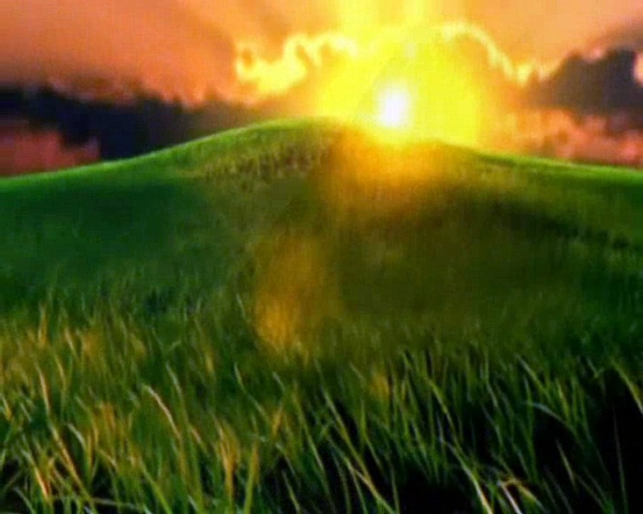 Beni Sevenlere Hatıram Olsun  Rafet Özalp  Seslendiren Video Aynur Avcı