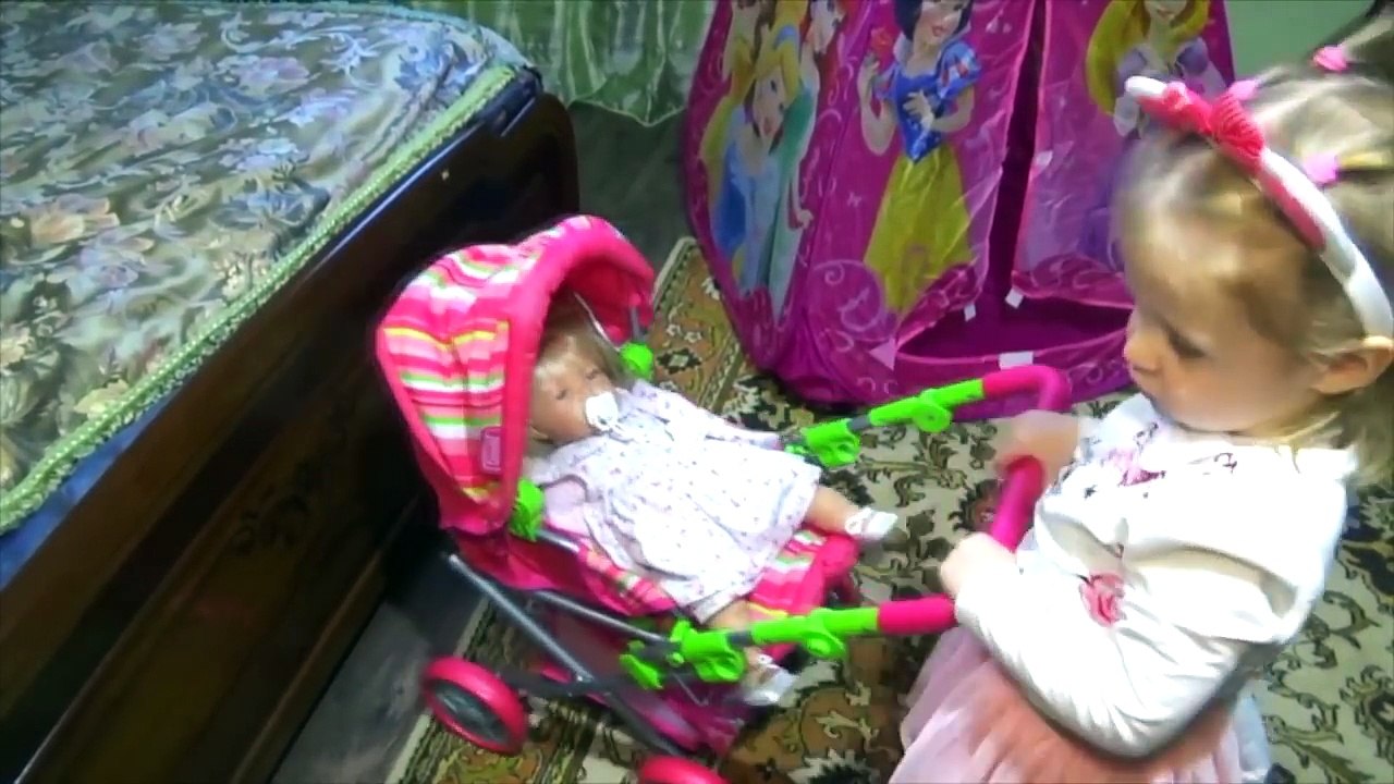 Bad Baby vs Funny Baby Girl Kids Pranks Pretend Play Family fun toys for kids!