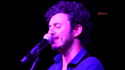 Manisa Şarkıcı Buray Yeni Klibi Ile Geliyor