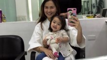 Marian and zia at the parlor