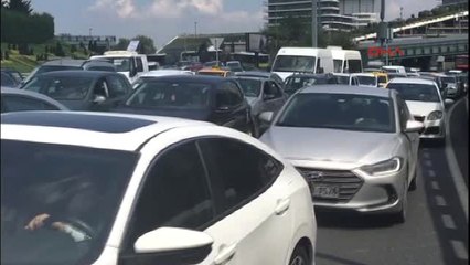 D-100 Zincirlikuyu Mevkii'nde Kaza