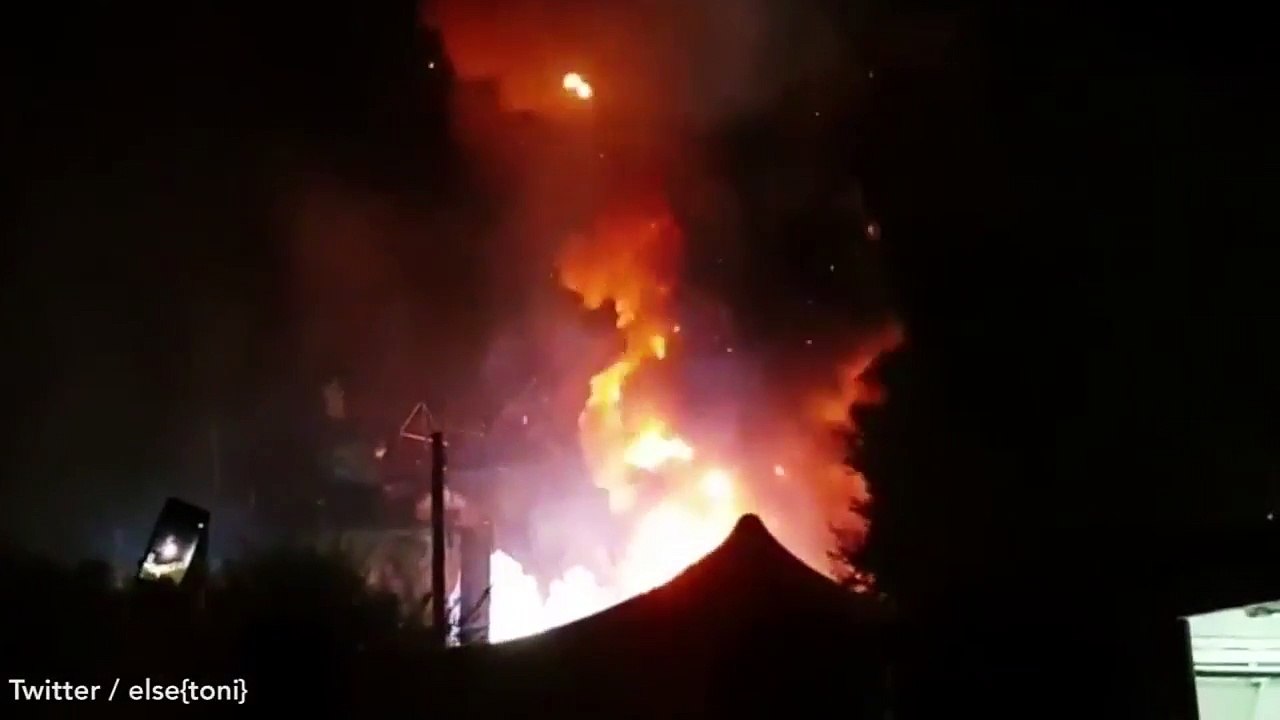 Müzik festivalinde yangın! 22 bin kişi tahliye edildi