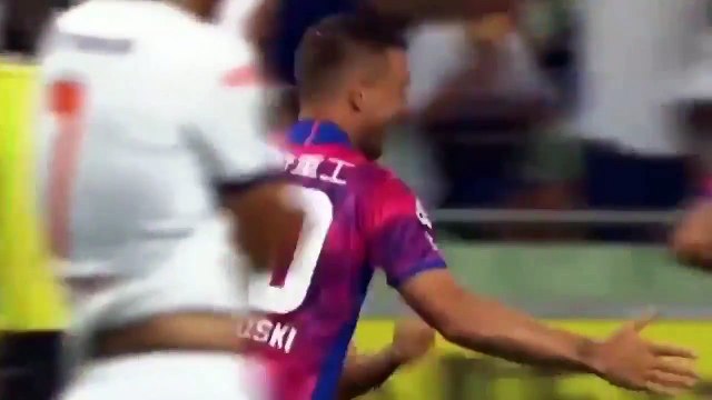 Podolski, Japonya kariyerine 2 golle başladı