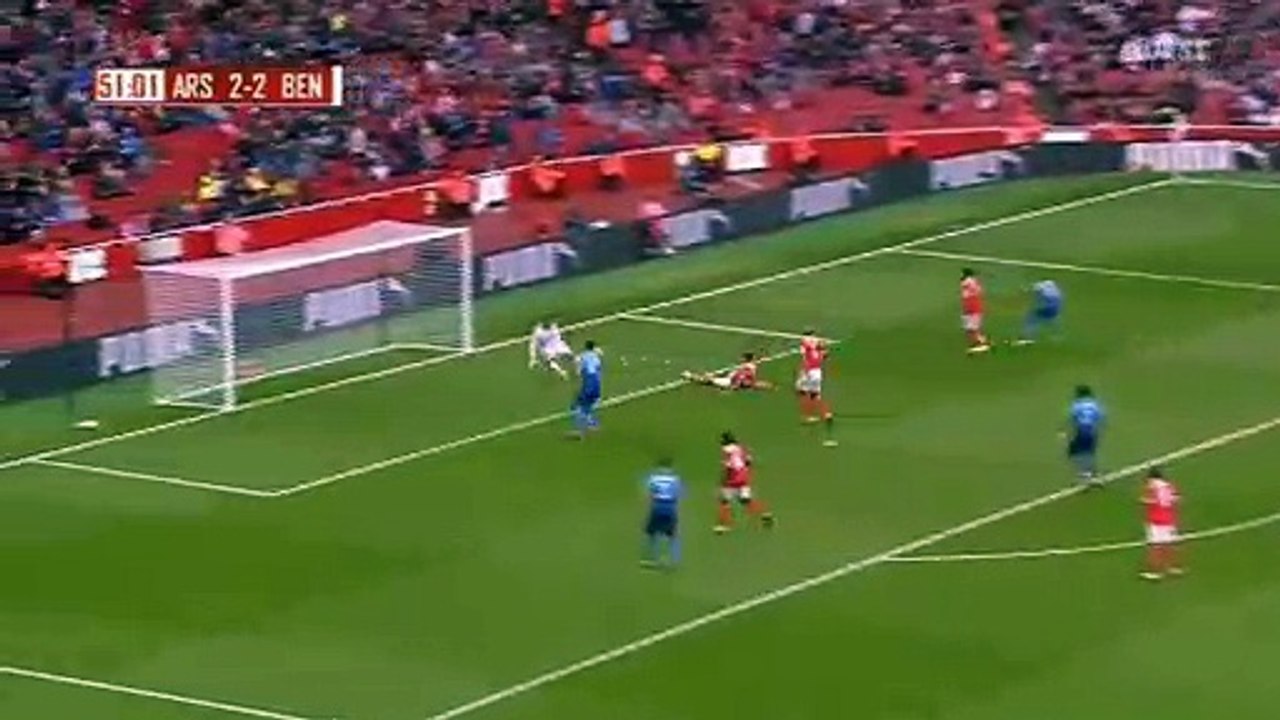 3 - 2 Lisandro López