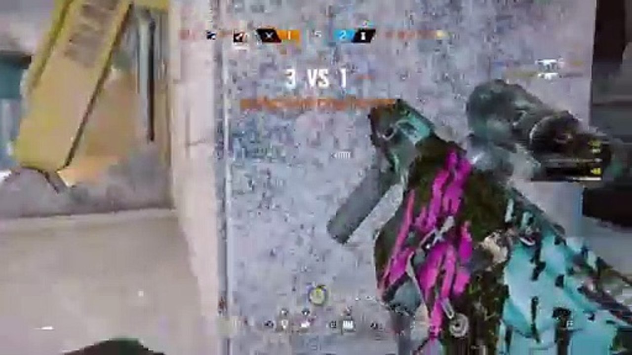 Alpha pack opening Plus Gameplay (42)