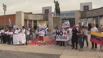 Venezolanos residentes en Uruguay protestan en contra de la Constituyente