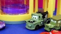 Y Ejército Batalla coche coches con imagina limones Misión sargento Disney pixar mcqueen mater doc
