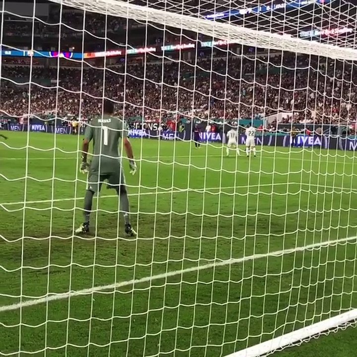 Pique angle