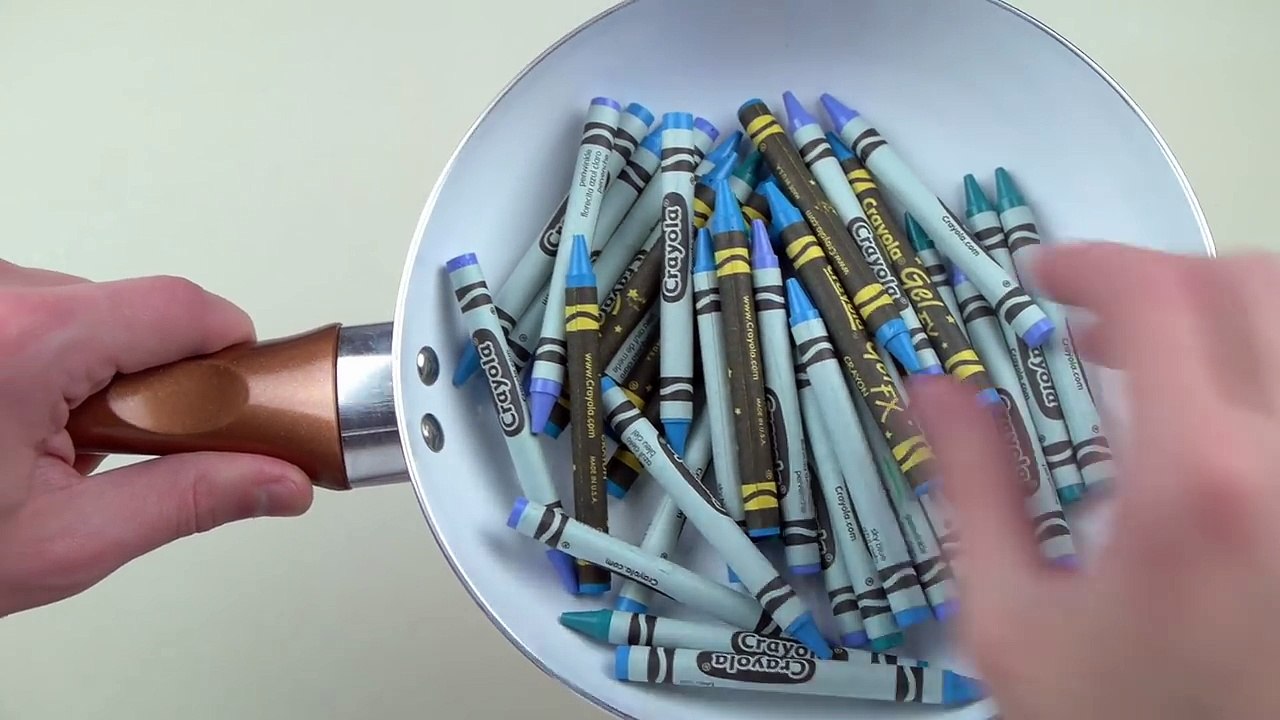 Don't Ever Boil an iPhone 6S in Crayons!