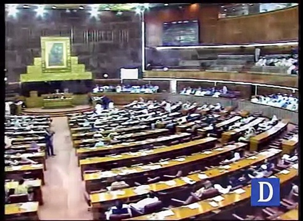 Imran Khan responds to PM speech in NA