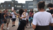 Cabourg mon amour : le chanteur de Ryder the eagle sait aussi danser