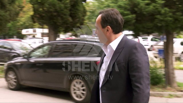Kush hyri dhe kush doli nga Komiteti Ekzekutiv i VMRO-DPMNE-së
