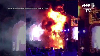 Espectacular incendio sin víctimas en festival musical en España