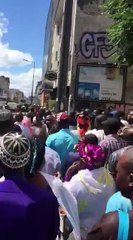 video-La queue des électeurs à Paris