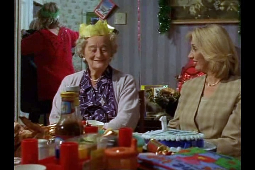 The Royle Family S03E07 - 2000 Xmas Special - video Dailymotion
