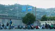 نقاط للشرطة الفرنسية على الحدود الإيطالية لوقف تدفق اللاجئين
