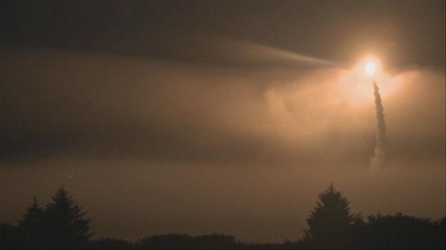 ABD savaş uçaklarıyla Kuzey Kore yönetimine karşı güç gösterisi yaptı.