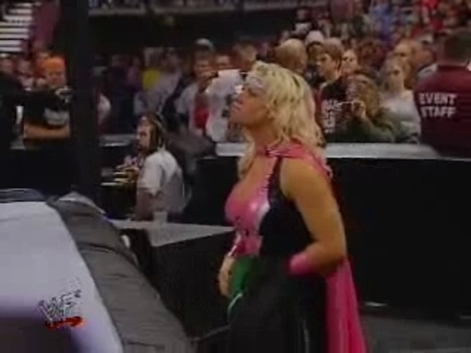 WWE THE HURRICANE MEETS KANE