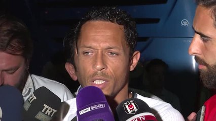 Beşiktaş-Real Betis Hazırlık Maçının Ardından - Adriano ve Oğuzhan - Cebelitarık