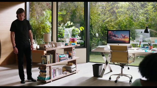 Her Şey Türkçe Altyazılı Fragman